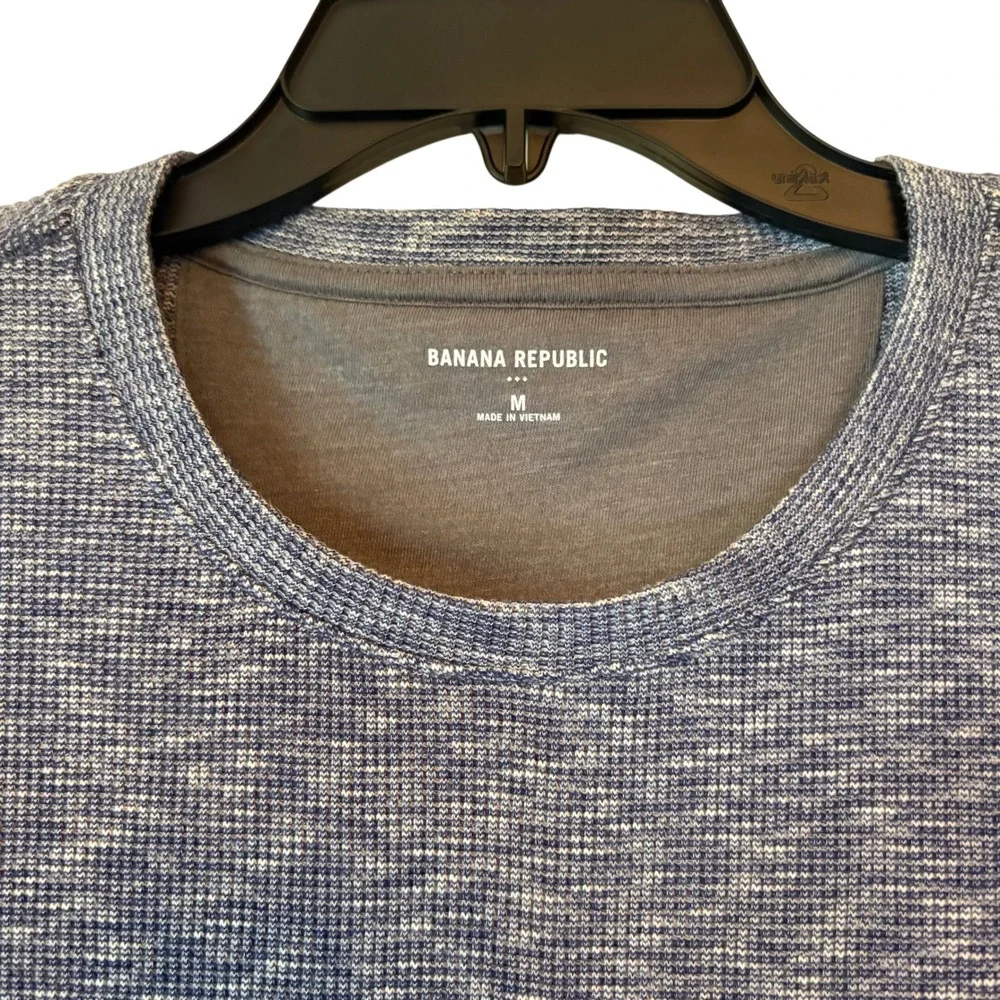 Banana Republic Men's‎ Thermal Waffle Long Sleeve Crew Neck T-Shirt Blue Medium